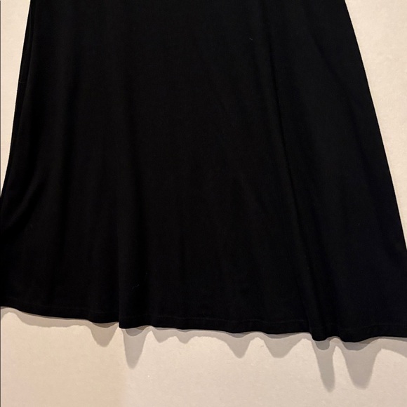 Old Navy - Knee Length skirt. Size Large TALL. Black. - Picture 5 of 12